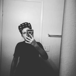 Meet your Posher, Erik